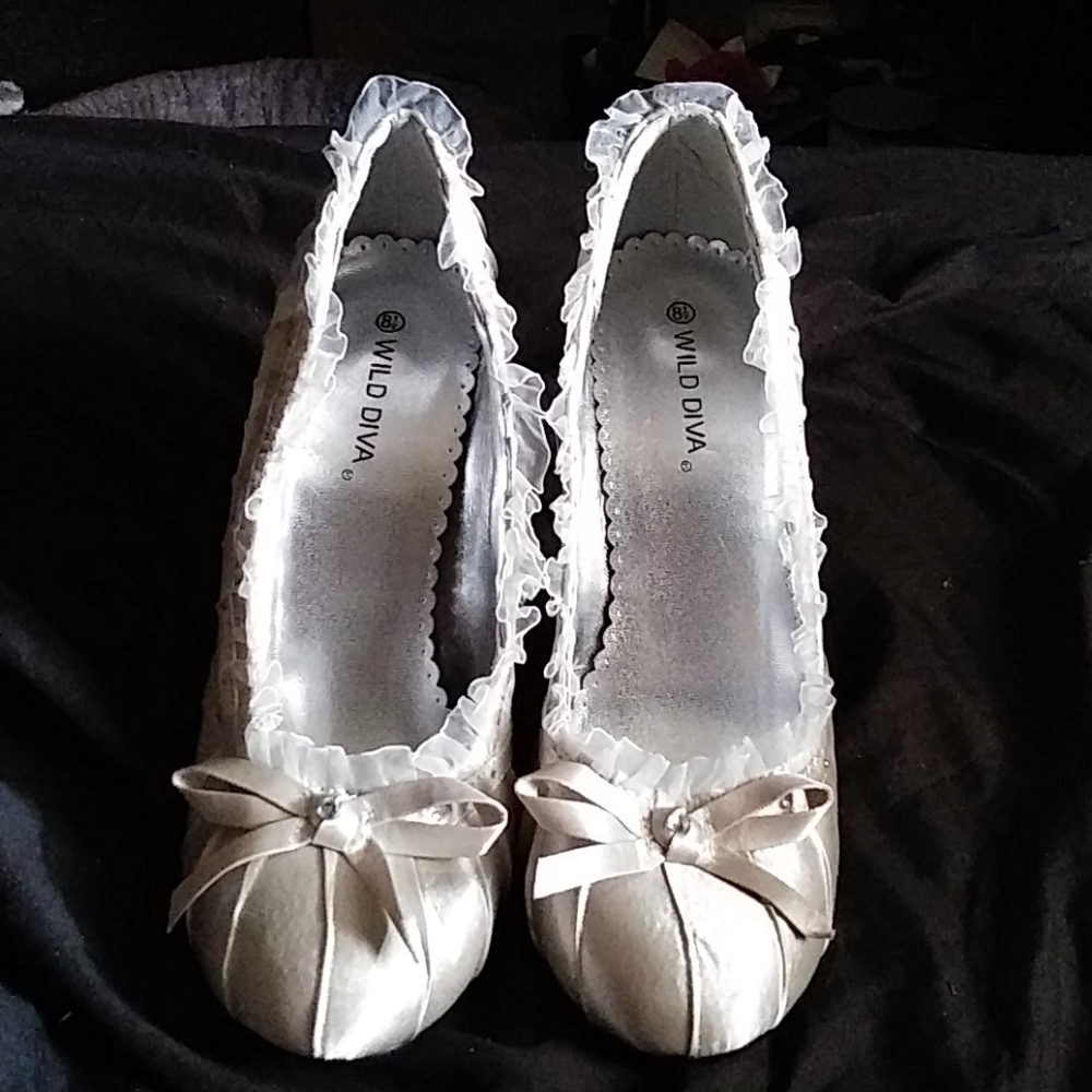 Wild Diva silver heels